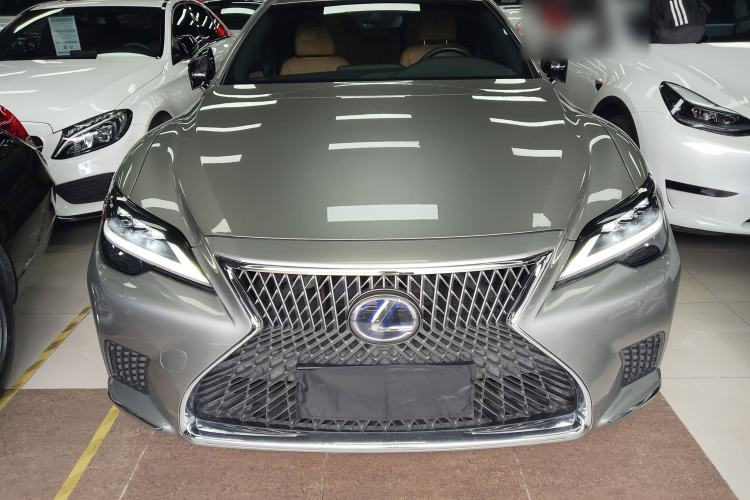 Used Lexus LS 2020 500h Excellence Edition China VI standard Front