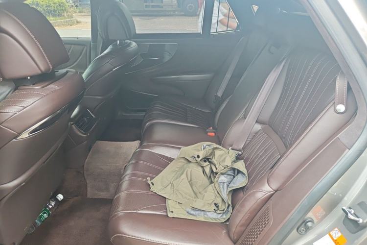Used Lexus LS 2020 500h Luxury Edition China VI Standard Left Rear Seat