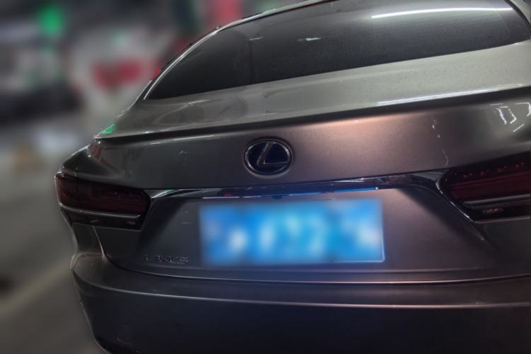 Used Lexus LS 2020 500h Excellence Edition China VI standard Rear