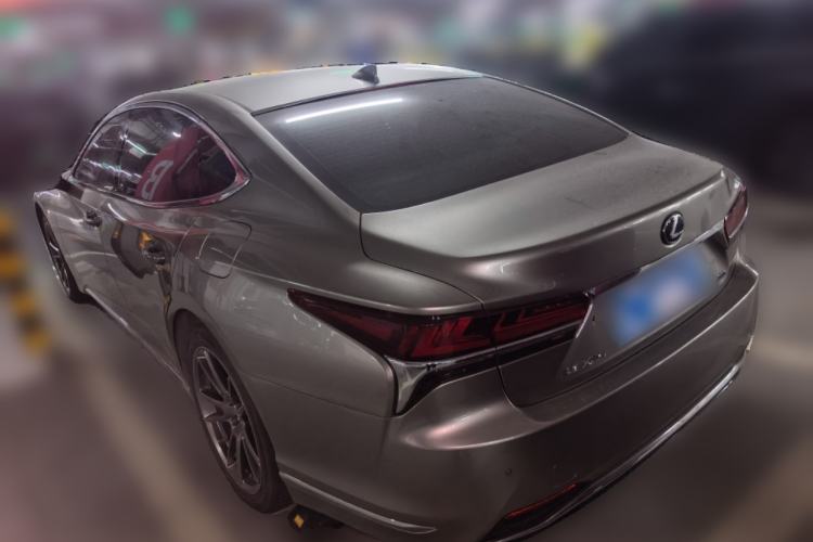 Used Lexus LS 2020 500h Excellence Edition China VI standard Rear Left 45 Deg