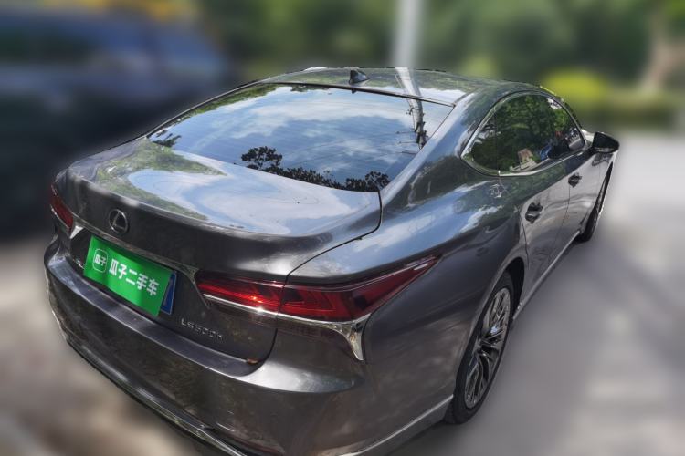 Used Lexus LS 2020 500h Executive Version China VI Standard Rear Right 45 Deg