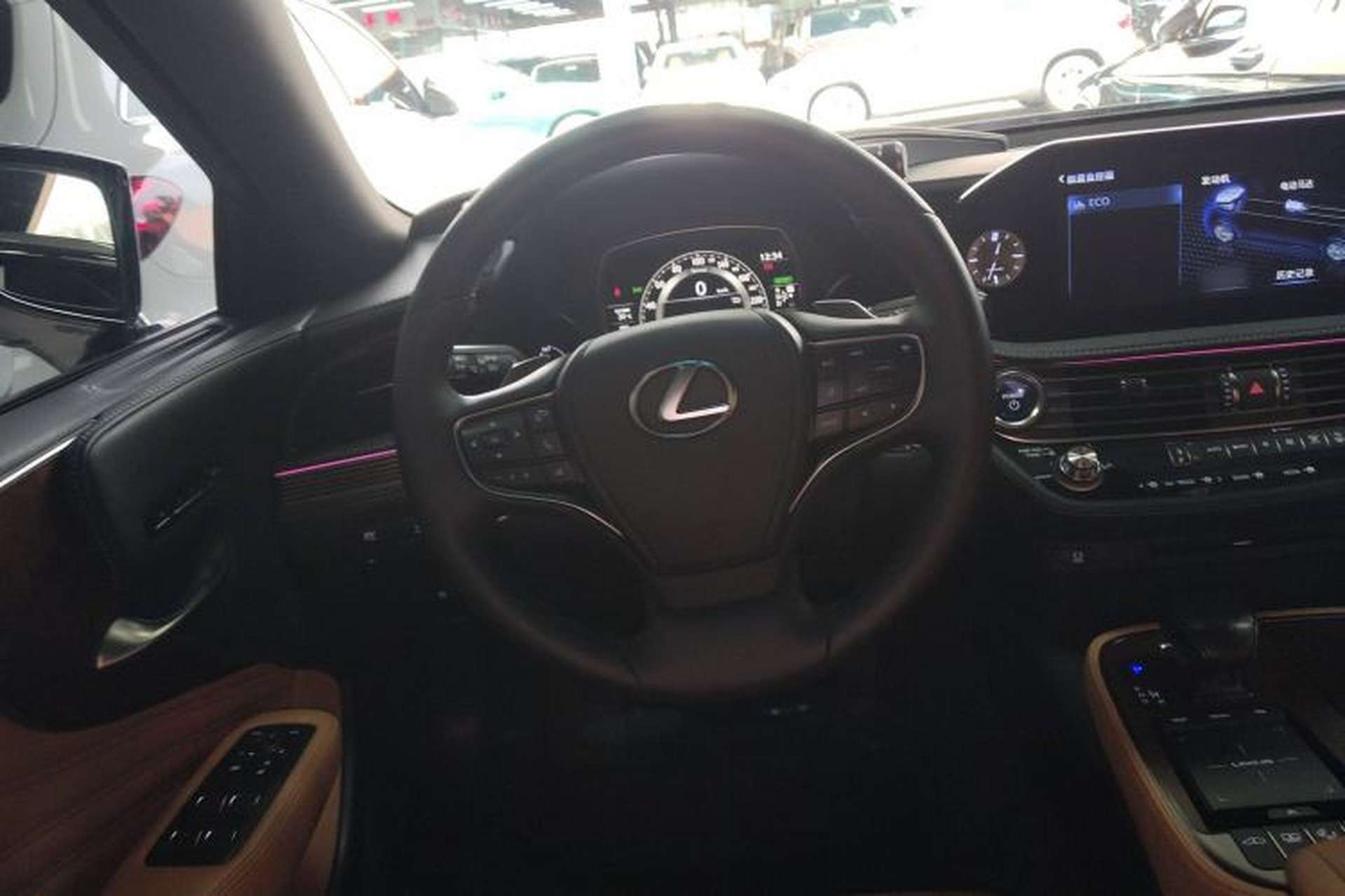 Used Lexus LS 2020 500h Excellence Edition China VI standard Steering Wheel