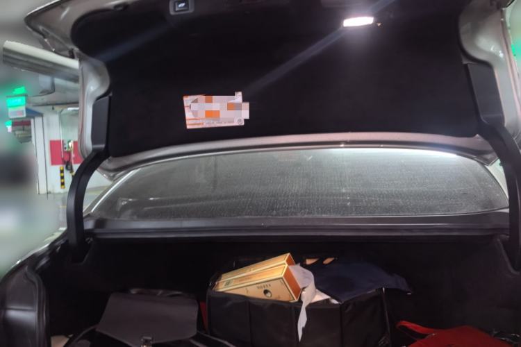 Used Lexus LS 2020 500h Excellence Edition China VI standard Trunk