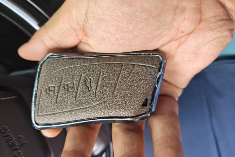 Used Lexus LS 2020 500h Luxury Edition China VI Standard Vehicle Key
