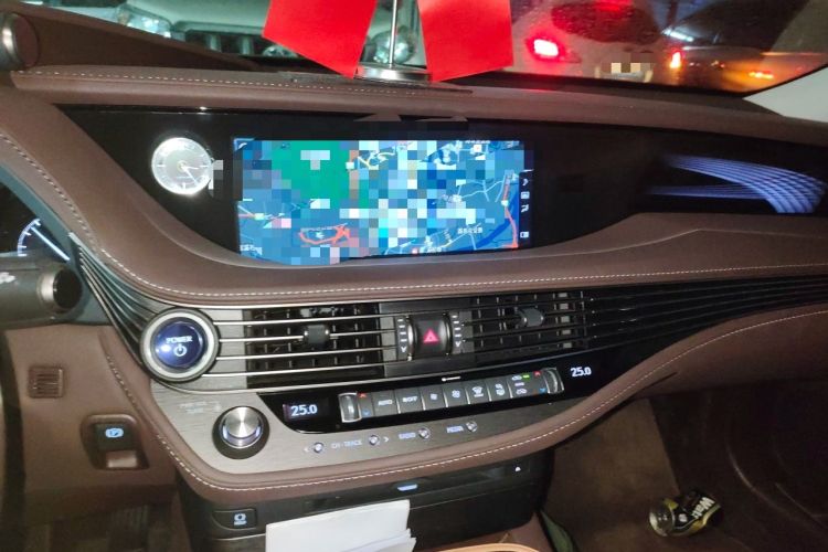 Used Lexus LS 2020 500h Excellence Edition China VI standard Audio And AC Panel