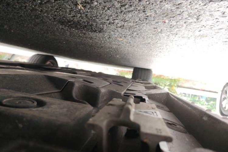 Used Lexus LS 2020 500h F SPORT China VI Chassis Front Right