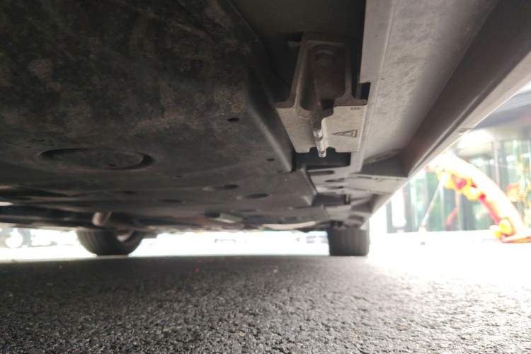 Used Lexus LS 2020 500h F SPORT China VI Chassis Rear Right