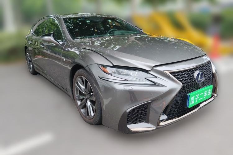 Used Lexus LS 2020 500h F SPORT China VI Front Right 45 Deg