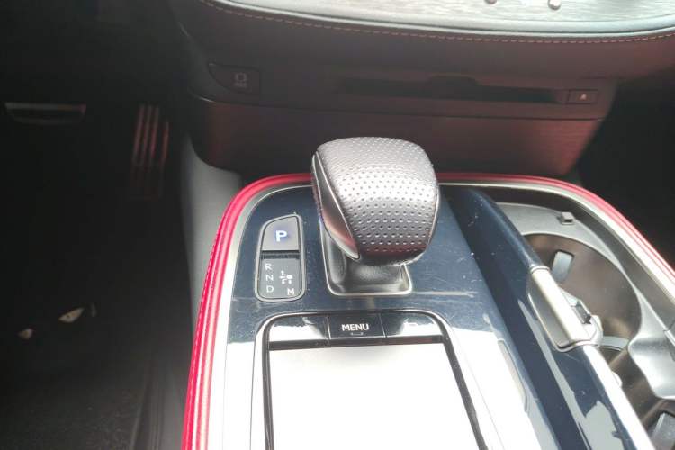 Used Lexus LS 2020 500h F SPORT China VI Gear Lever