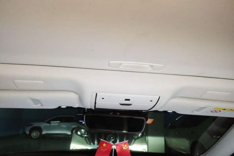 Used Lexus LS 2020 500h Excellence Edition China VI standard Headliner