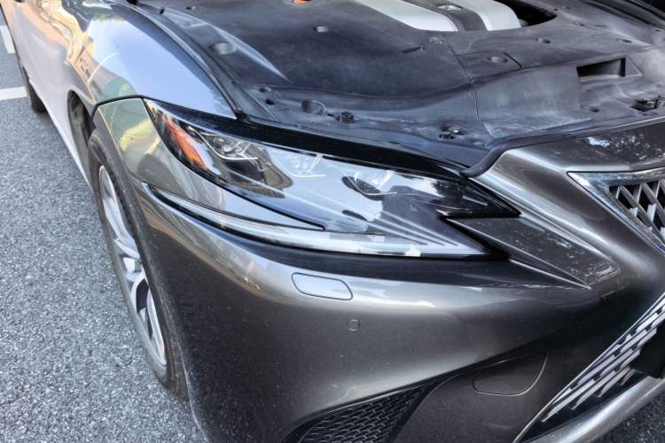 Used Lexus LS 2020 500h Excellence Edition China V Standard Right Front Headlight