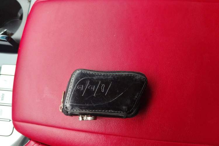 Used Lexus LS 2020 500h F SPORT China VI Vehicle Key