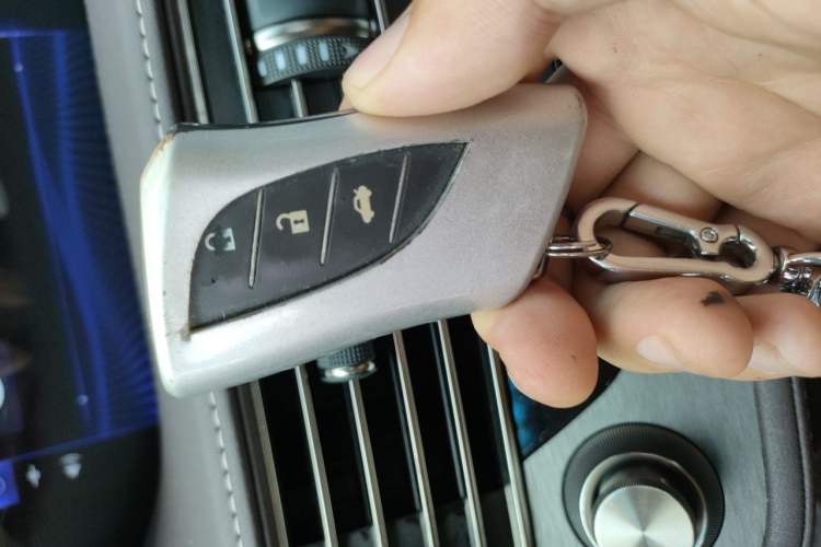 Used Lexus LS 2020 500h Excellence Edition China VI standard Vehicle Key