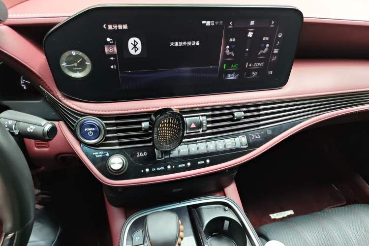 Used Lexus LS 2021 500h Executive Edition Audio And AC Panel