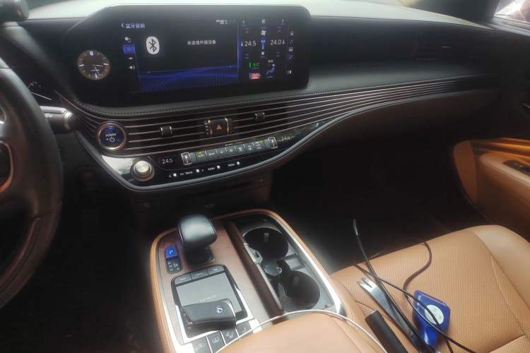 Used Lexus LS 2021 500h Zhenyue Edition Audio And AC Panel