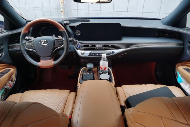 Used Lexus LS 2021 500h Zhenyue Edition Center Console