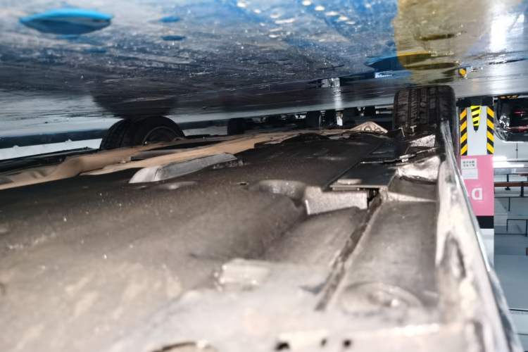 Used Lexus LS 2021 500h Executive Edition Chassis Front Left