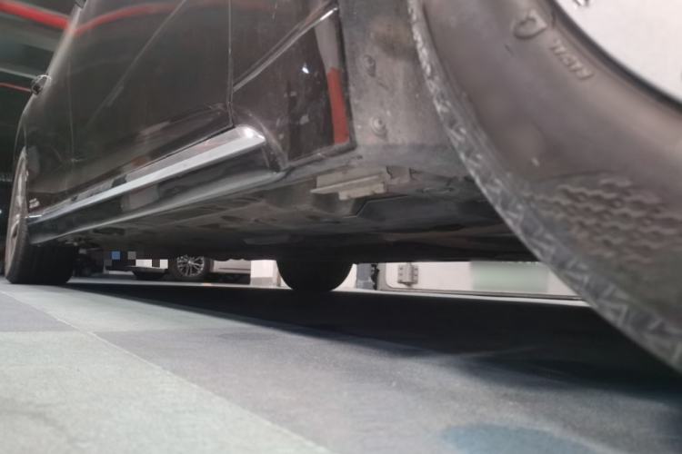 Used Lexus LS 2021 500h Excellence Edition Chassis Front Right