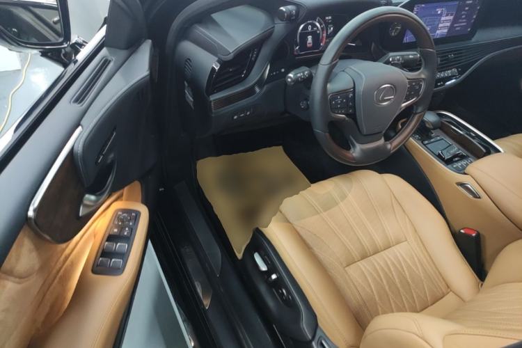 Used Lexus LS 2021 500h Zhenyue Edition Driver Seat