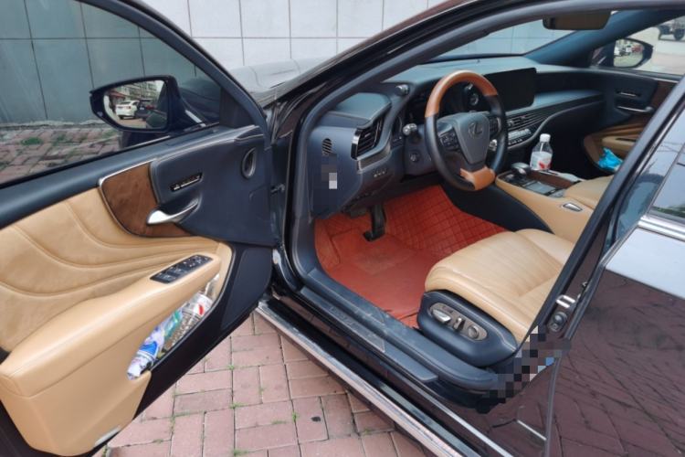 Used Lexus LS 2021 500h Zhenyue Edition Driver Seat