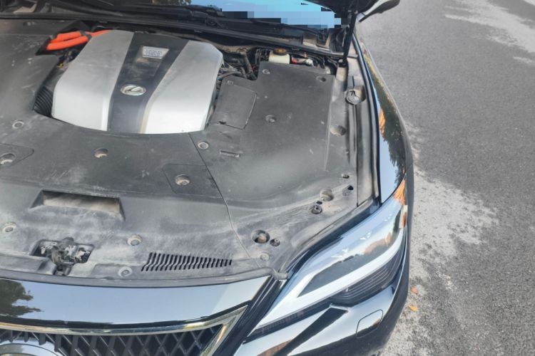 Used Lexus LS 2021 500h Excellence Edition Engine Bay Left