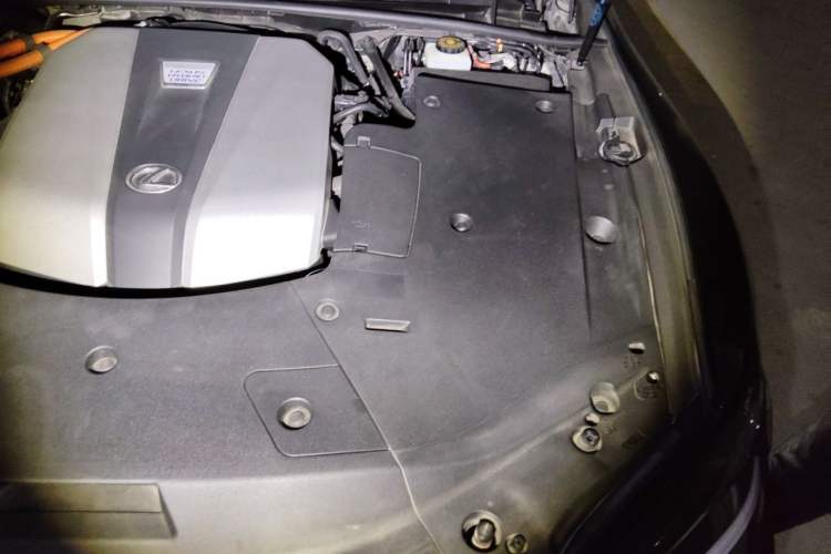 Used Lexus LS 2021 500h Executive Edition Engine Bay Left