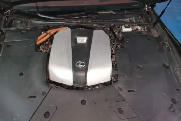 Used Lexus LS 2021 500h Executive Edition Engine Bay Left