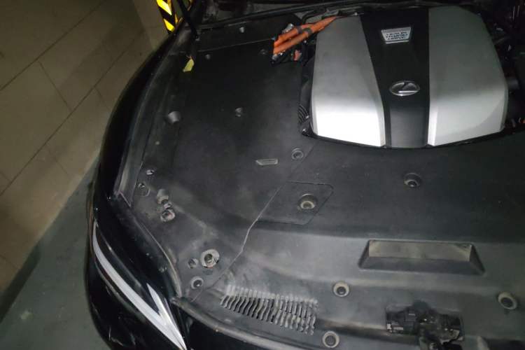 Used Lexus LS 2021 500h Executive Edition Engine Bay Right