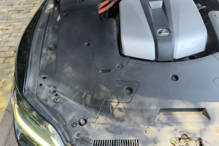 Used Lexus LS 2021 500h Luxury Edition Engine Bay Right