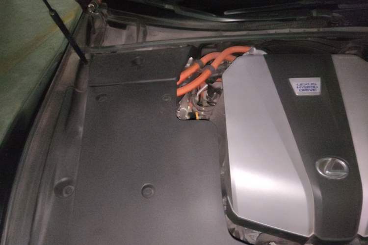 Used Lexus LS 2021 500h Luxury Edition Engine Bay Right