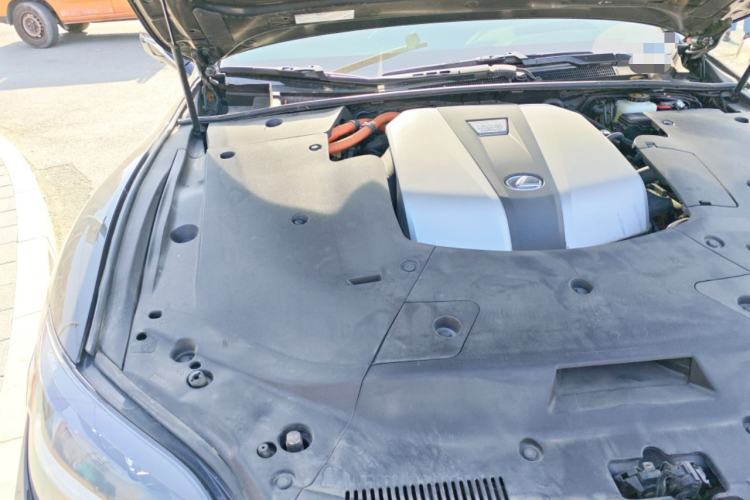 Used Lexus LS 2021 500h Luxury Edition Engine Bay Right