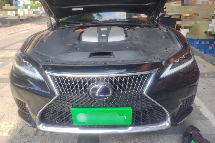 Used Lexus LS 2021 500h Zhenyue Edition Engine Bay