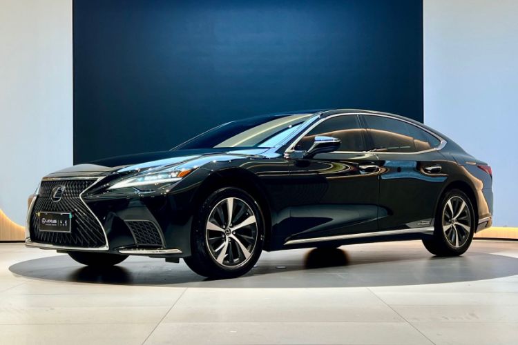 Used Lexus LS 2021 500h Excellence Edition Exterior 7