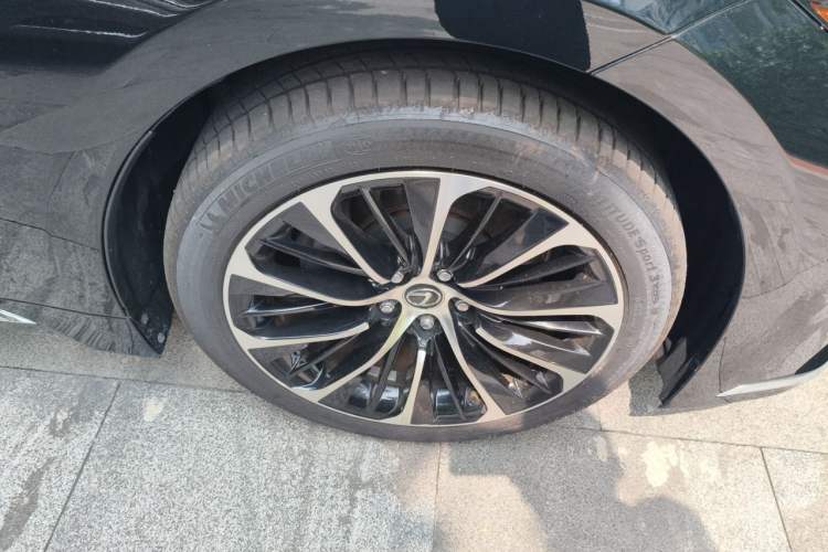 Used Lexus LS 2021 500h Excellence Edition Exterior 7
