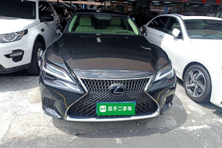 Used Lexus LS 2021 500h Executive Edition Front
