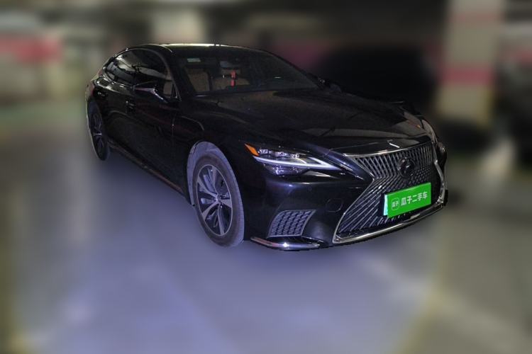 Used Lexus LS 2021 500h Excellence Edition Front Right 45 Deg