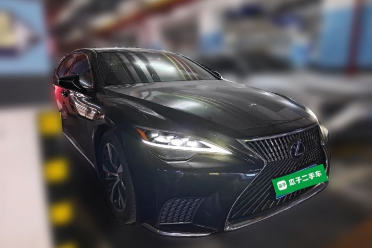 Used Lexus LS 2021 500h Excellence Edition Front Right 45 Deg