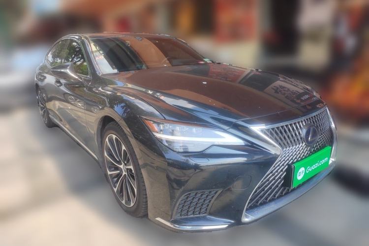 Used Lexus LS 2021 500h Zhenyue Edition Front Right 45 Deg