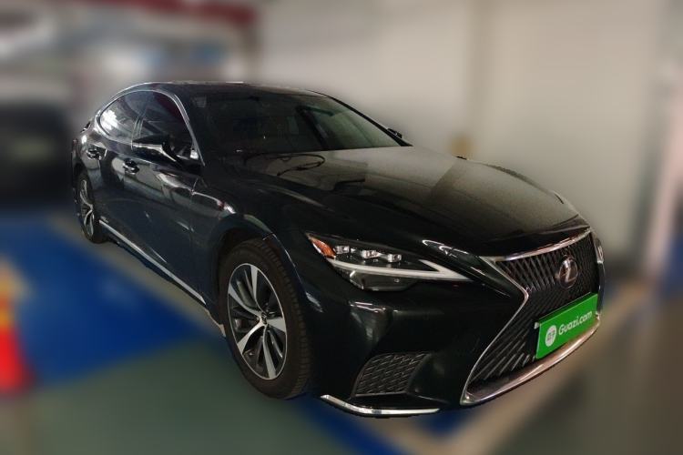 Used Lexus LS 2021 500h Zhenyue Edition Front Right 45 Deg