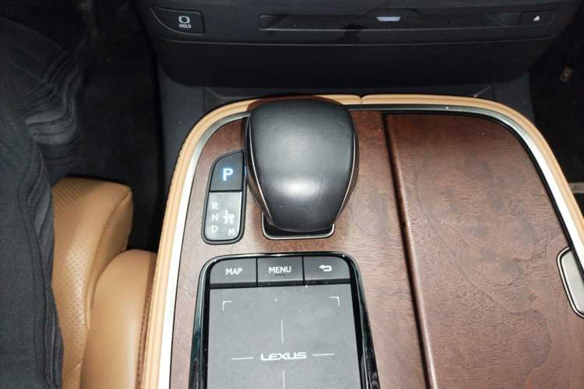 Used Lexus LS 2021 500h Excellence Edition Gear Lever
