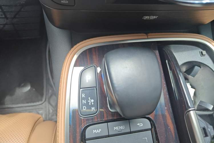 Used Lexus LS 2021 500h Luxury Edition Gear Lever