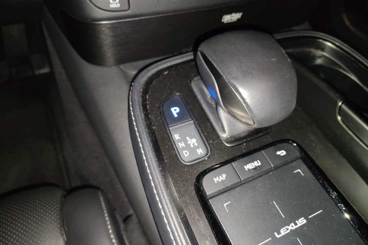 Used Lexus LS 2021 500h Executive Edition Gear Lever