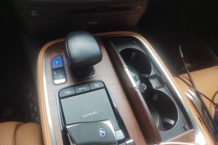 Used Lexus LS 2021 500h Zhenyue Edition Gear Lever