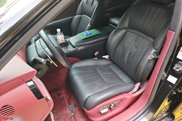 Used Lexus LS 2021 500h Executive Edition Left Front Seat