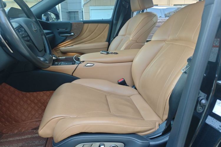 Used Lexus LS 2021 500h Excellence Edition Left Front Seat