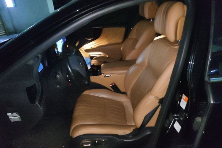 Used Lexus LS 2021 500h Luxury Edition Left Front Seat