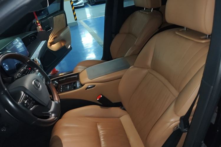 Used Lexus LS 2021 500h Zhenyue Edition Left Front Seat