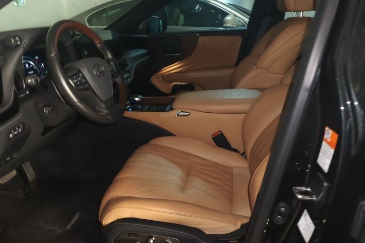 Used Lexus LS 2021 500h Excellence Edition Left Front Seat