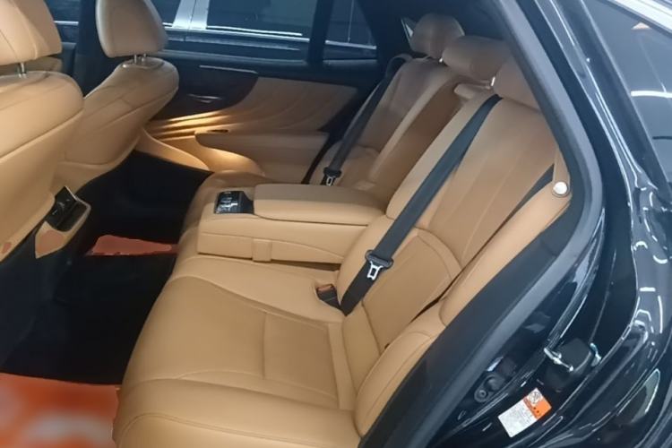 Used Lexus LS 2021 500h Excellence Edition Left Rear Seat