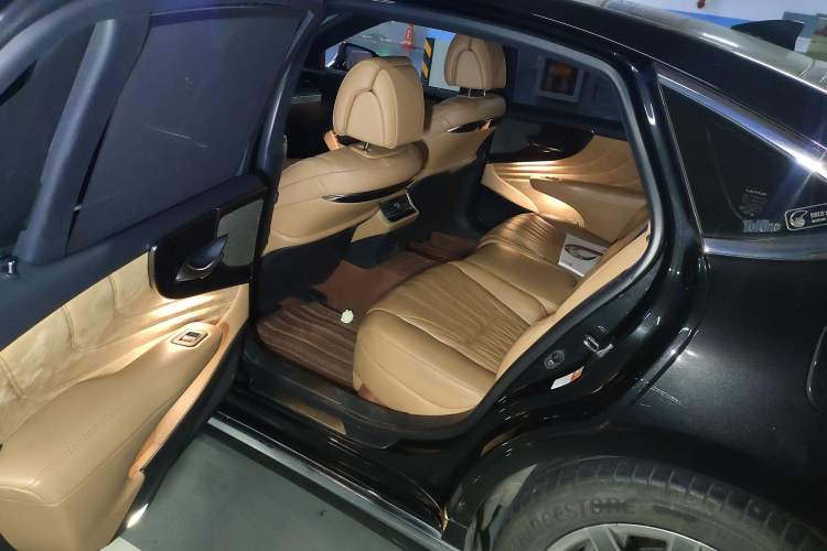 Used Lexus LS 2021 500h Luxury Edition Left Rear Seat